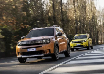 fiat grande panda yılın en iyi şehir otomobili
