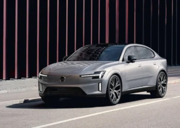 yeni volvo es90