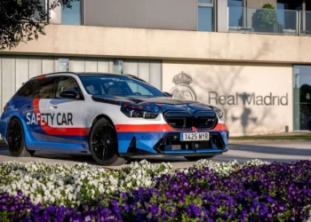 bmw m5 touring real madrid güvenlik aracı