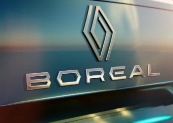 yeni renault suv modeli boreal