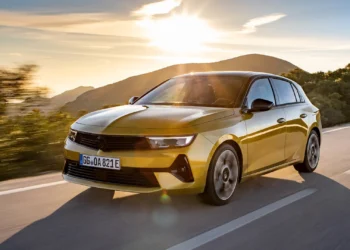 opel astra yeni plug-in hibrit