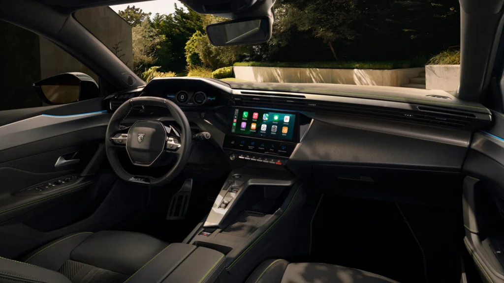 yeni peugeot 308 iç mekan